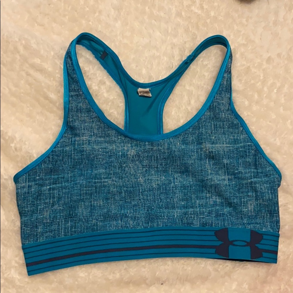 Under armour sports bra BUNDLE 2 FOR 1!!!!